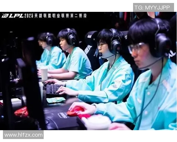 赛后复盘分析LNG与FPX对决中的节奏变化与战术执行