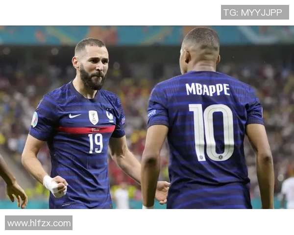 姆巴佩领衔法国队冲击世界杯冠军新征程展现足球天赋与团队精神 姆巴佩领衔法国队冲击世界杯冠军新征程展现足球天赋与团队精神