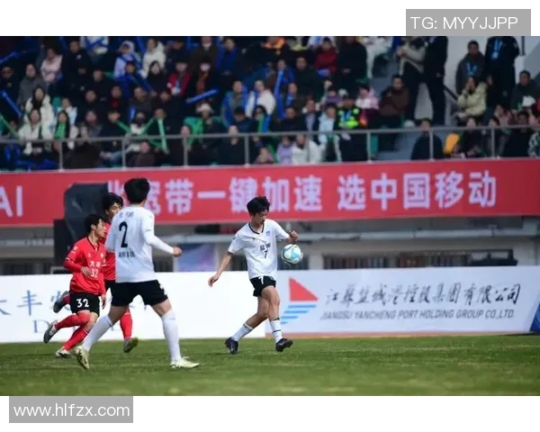 江苏盐城迎战沈阳城市全力争胜展现足球魅力与激情对决 江苏盐城迎战沈阳城市全力争胜展现足球魅力与激情对决